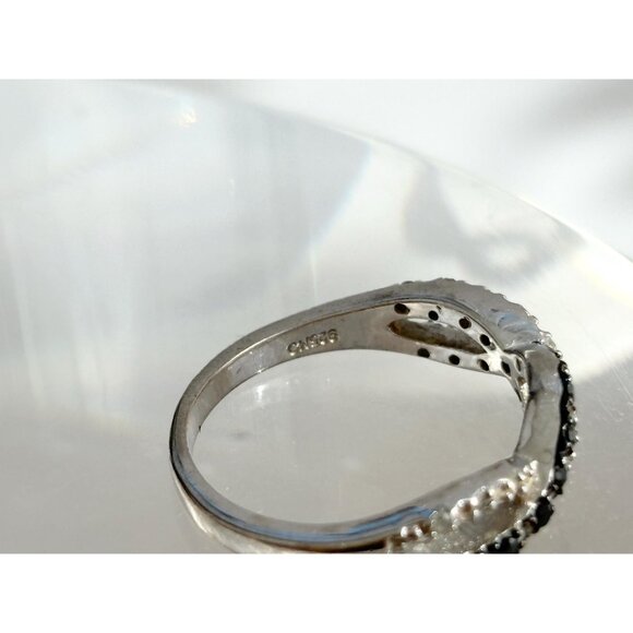 Infinity Symbol CZ & Black Spinel Unusual 925 Sterling Silver Vintage Ring sz 8 - Picture 6 of 10